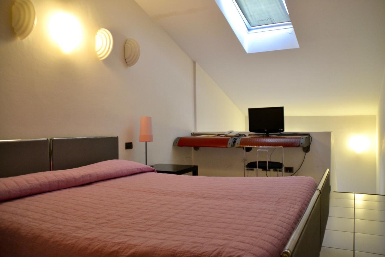 Hotel Italia Foligno Esterno foto