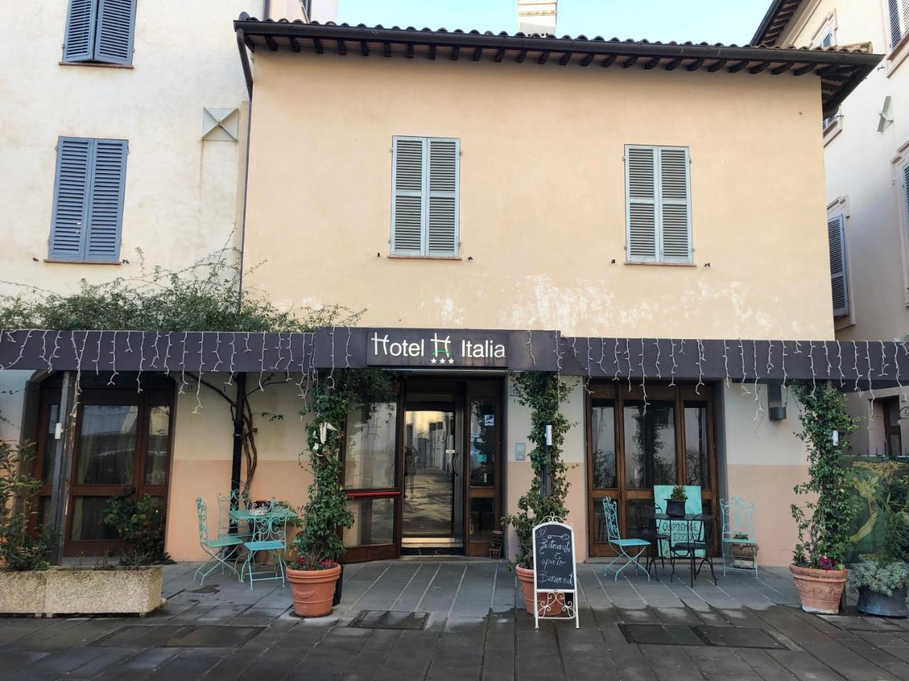 Hotel Italia Foligno Esterno foto