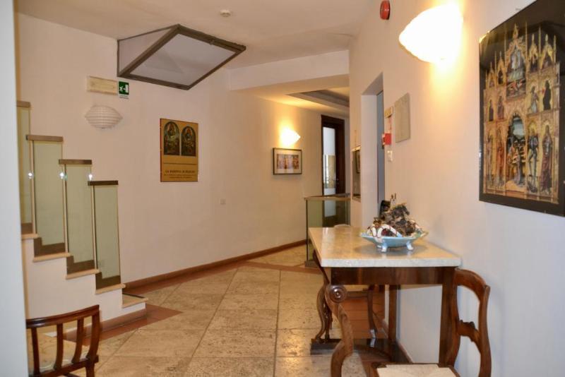 Hotel Italia Foligno Esterno foto